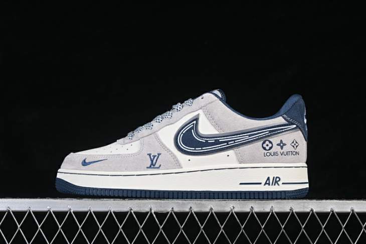 Picture of Air Force 1 _SKUfw22254541079874389fw